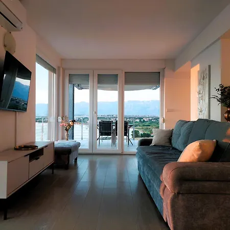 Apartment Sunset View Penthouse - Modern Three Bedroom With Amazing Sea View Povljana