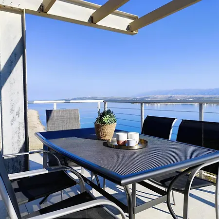 Apartment Sunset View Penthouse - Modern Three Bedroom With Amazing Sea View
