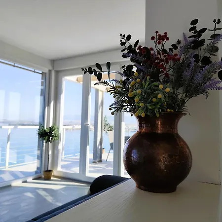 Apartment Sunset View Penthouse - Modern Three Bedroom With Amazing Sea View *